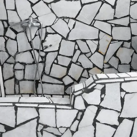 Dom wakacyjny White Haven Cave *