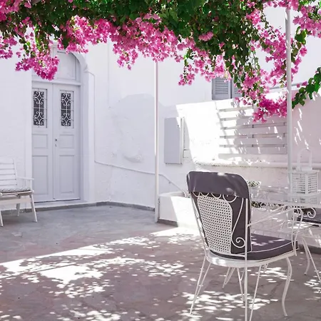 White Haven Cave * Meszariá