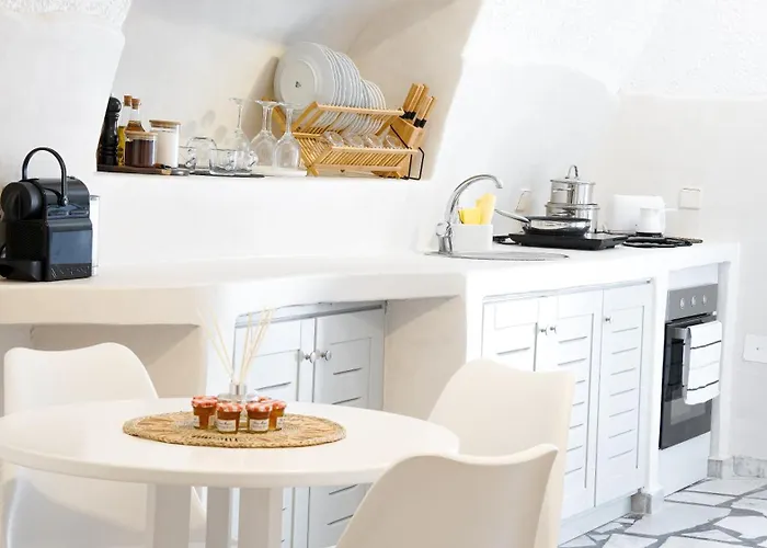 White Haven Cave Villa *